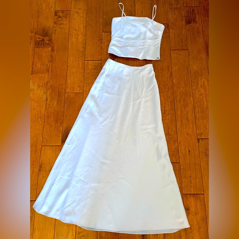 ISIS Collection Powder Blue Jr. Prom/Senior Prom Two Piece Dress Size Medium.